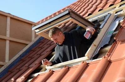 Pose de fenêtres de toit Velux à Aïssey